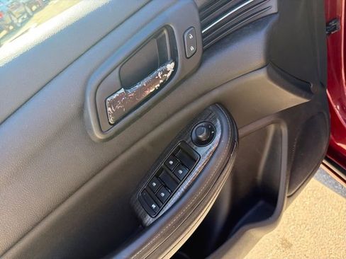 Used 2016 Chevrolet Malibu LT image 12