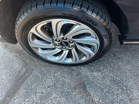 Used 2023 Lincoln Navigator Reserve image 33