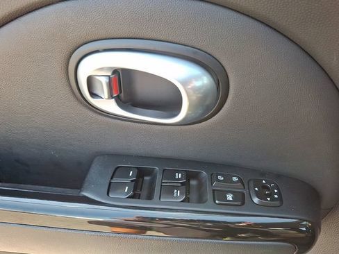 Used 2016 Kia Soul + w/ Audio Package FWD image 12