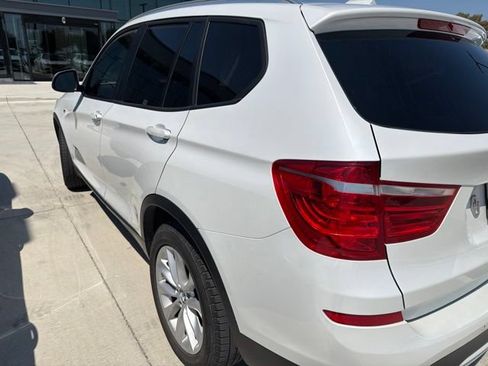 Used 2016 BMW X3 xDrive28i AWD/4WD image 3