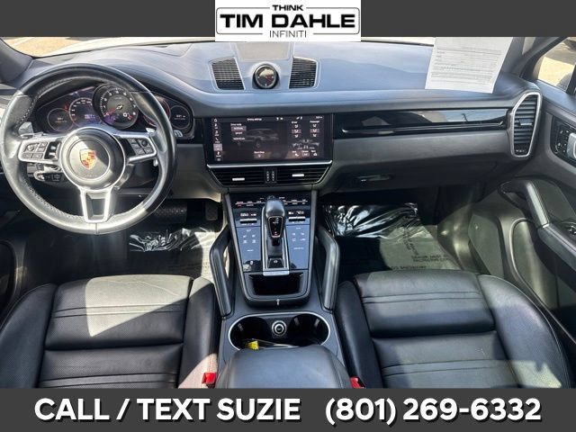 Used 2020 Porsche Cayenne AWD/4WD image 2