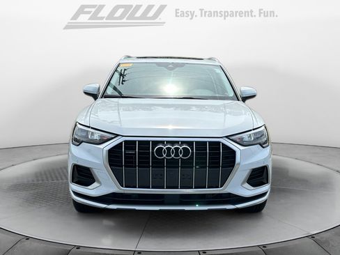 Used 2022 Audi Q3 2.0T Premium image 3