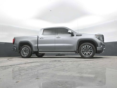 Used 2025 GMC Sierra 1500 Denali Ultimate AWD/4WD image 44