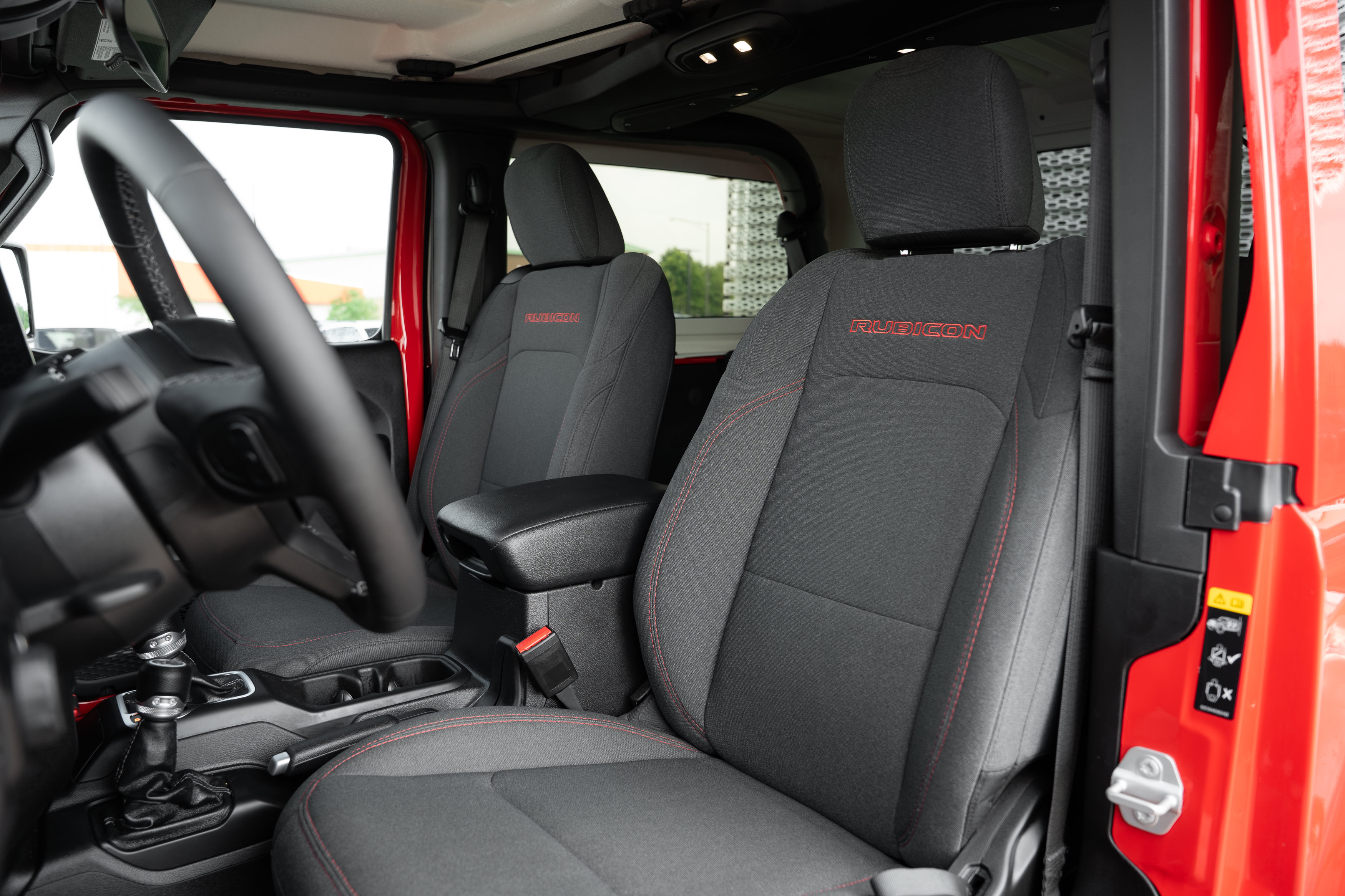 Used 2026 Jeep Wrangler Rubicon AWD/4WD image 17