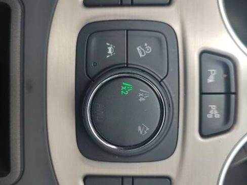 Used 2022 GMC Terrain Denali AWD/4WD image 16