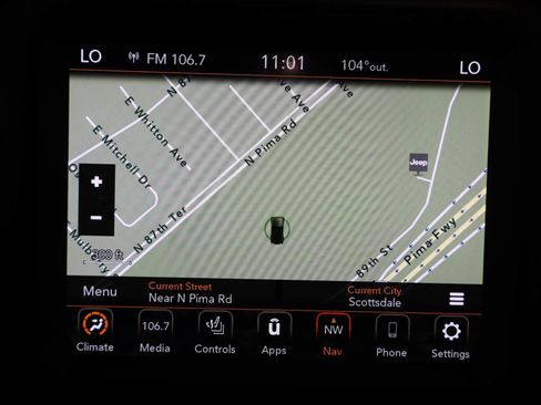 Used 2020 Jeep Wrangler Unlimited Sahara AWD/4WD image 13