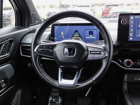 Used 2025 Honda Prologue Touring image 14