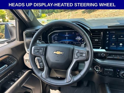 Used 2025 Chevrolet Silverado 1500 High Country AWD/4WD image 18