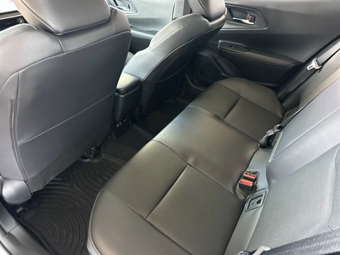 New 2026 Toyota Prius Plug-In Hybrid FWD image 11