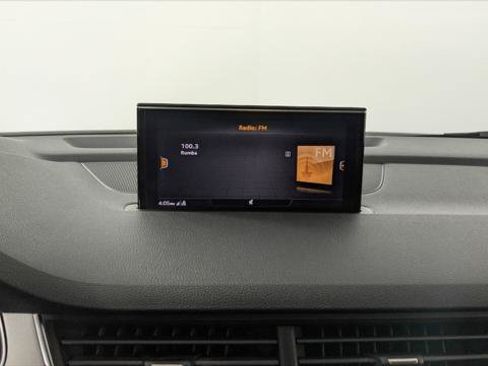 Used 2018 Audi Q7 2.0T Premium Plus w/ Premium Plus Package AWD/4WD image 32