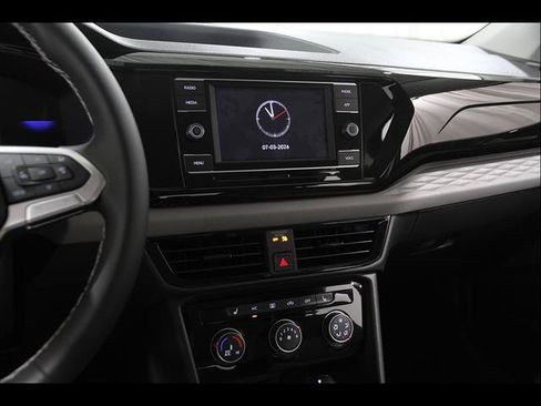 Certified 2024 Volkswagen Taos S AWD/4WD image 9