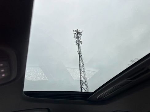 Used 2017 Audi A4 2.0T Premium w/ Convenience Package image 17