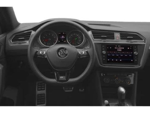 Used 2021 Volkswagen Tiguan SE R-Line w/ 3rd Row Seat Package AWD/4WD image 9