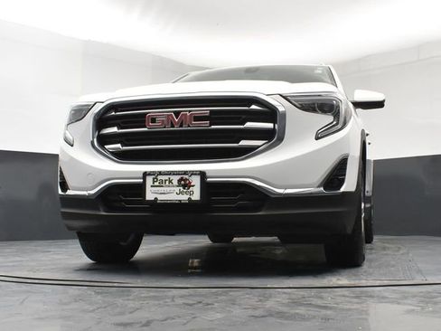 Used 2020 GMC Terrain SLT w/ Preferred Package image 20