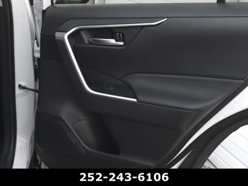 Used 2024 Toyota RAV4 XLE w/ Convenience Package image 35