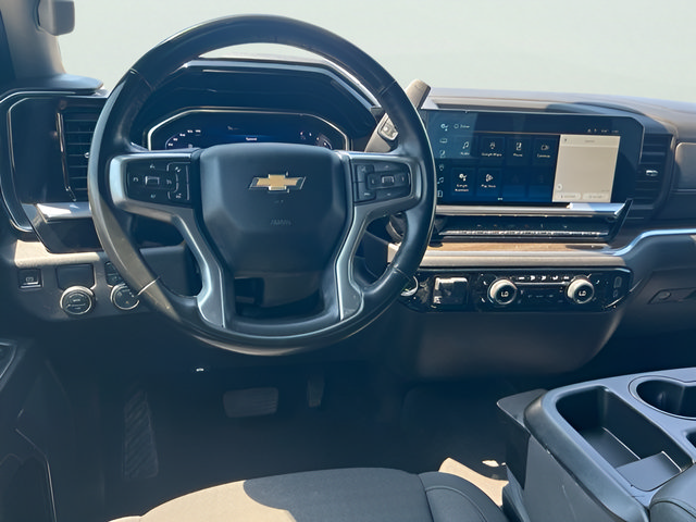 Used 2025 Chevrolet Silverado 1500 LT RWD image 15