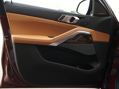 Used 2026 BMW X6 xDrive40i image 18