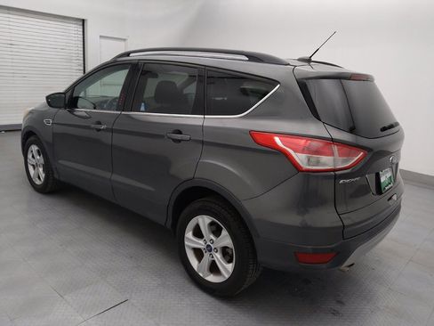 Used 2016 Ford Escape SE w/ Equipment Group 201A image 3