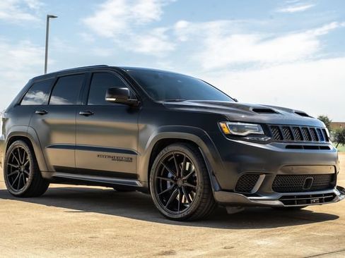 Used 2018 Jeep Grand Cherokee Trackhawk AWD/4WD image 8