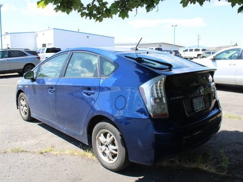 Used 2011 Toyota Prius Two FWD image 4
