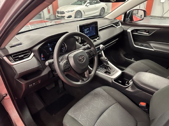 Certified 2025 Toyota RAV4 XLE AWD/4WD image 11