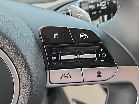 Used 2022 Hyundai Tucson Limited image 24