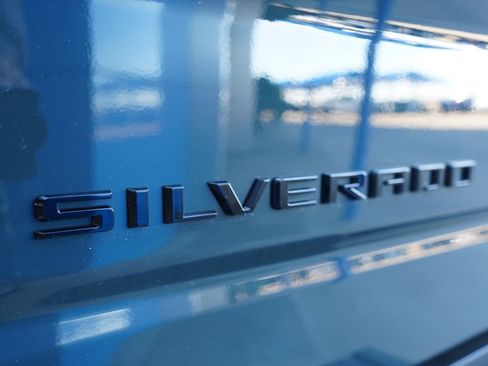 New 2026 Chevrolet Silverado 1500 Custom Trail Boss w/ LPO, Dark Essentials Package image 5