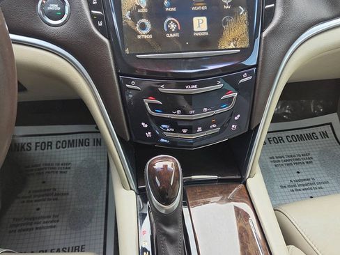 Used 2013 Cadillac XTS Luxury w/ Driver Awareness Package FWD image 9