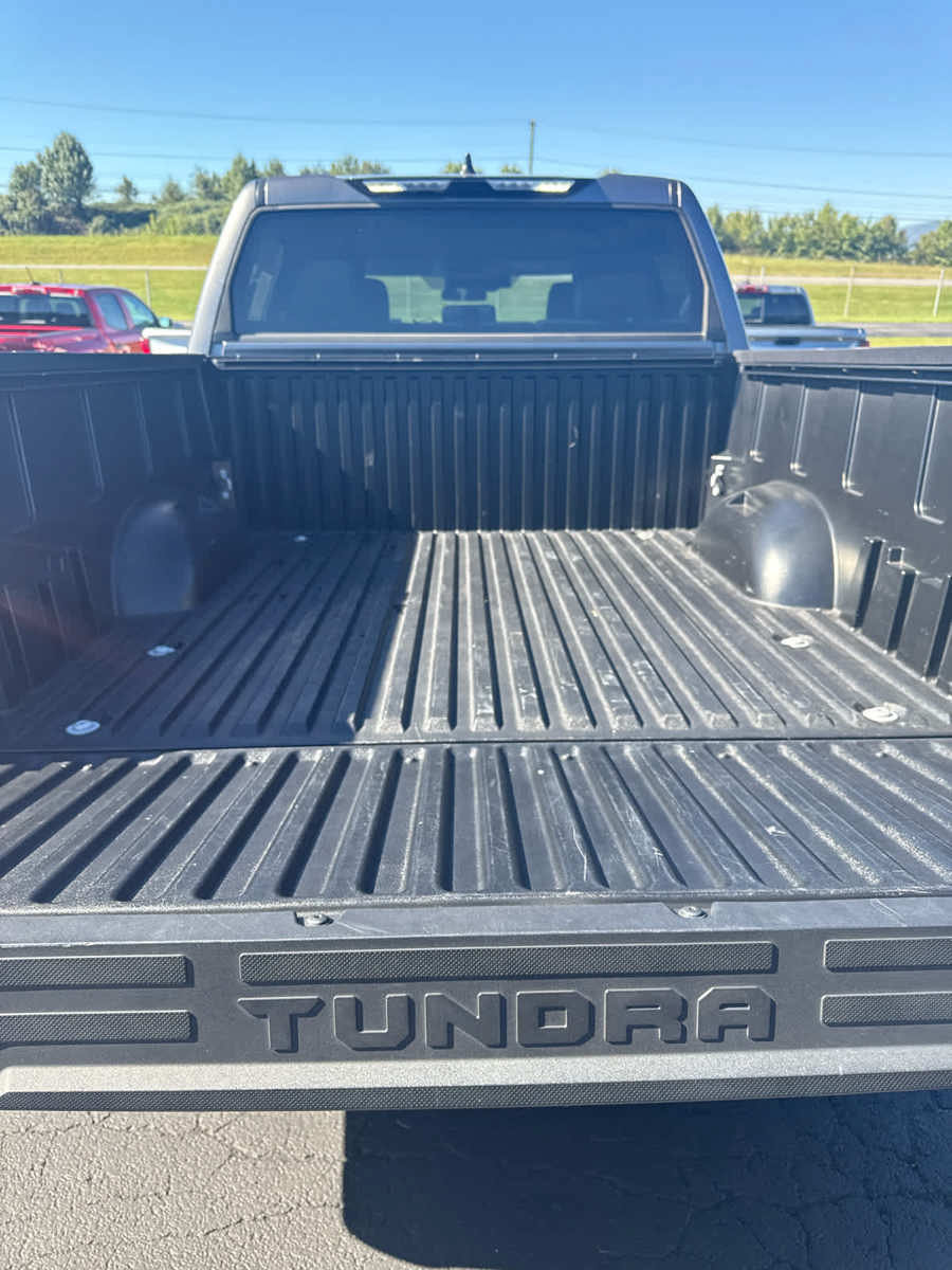 Used 2024 Toyota Tundra SR5 w/ SR5 Convenience Package AWD/4WD image 17