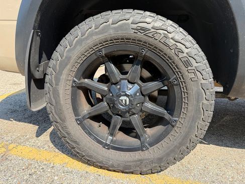 Used 2019 RAM 1500 Warlock AWD/4WD image 9