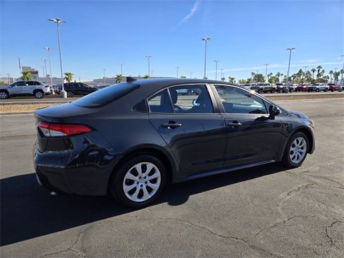 Certified 2024 Toyota Corolla LE image 4