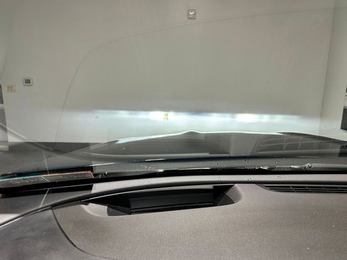 Used 2023 Mercedes-Benz E 350 4MATIC Sedan image 19