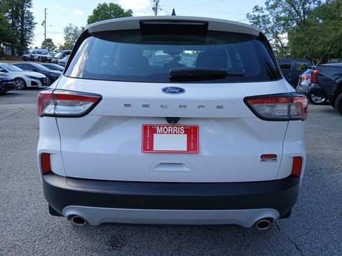 Used 2022 Ford Escape S AWD/4WD image 7