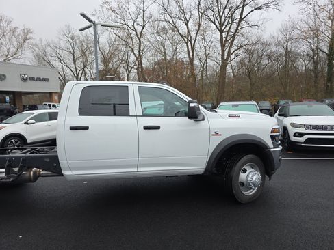 New 2026 RAM 5500 Tradesman image 24
