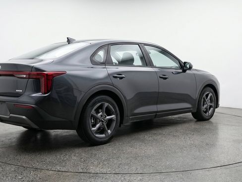 Used 2025 Kia K4 FWD image 9