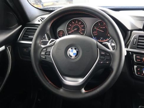 Used 2018 BMW 328d xDrive Wagon AWD/4WD image 10