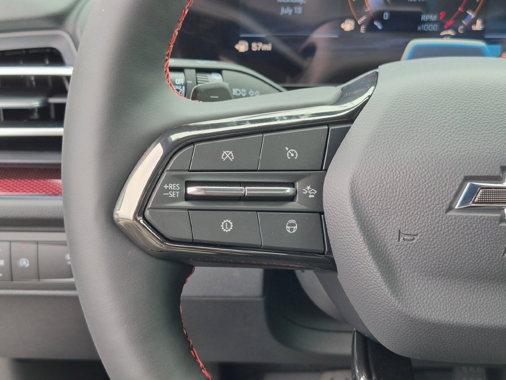 New 2026 Chevrolet Traverse RS w/ LPO, Floor Liner Package FWD image 20