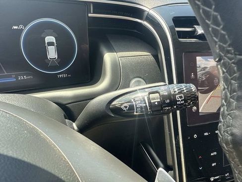 Used 2024 Hyundai Tucson Limited AWD/4WD image 32