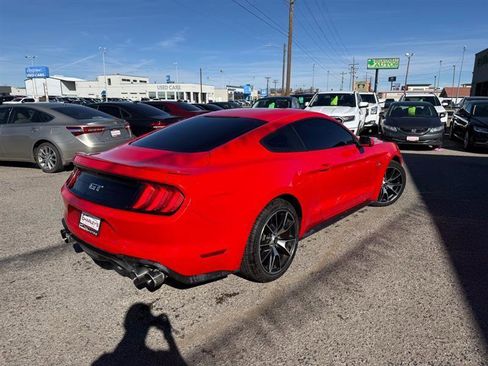 Used 2018 Ford Mustang GT image 3