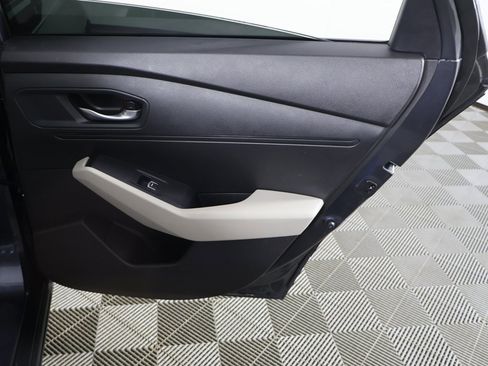 Used 2025 Honda Accord LX image 20