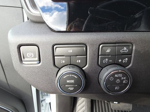 New 2026 Chevrolet Silverado 2500 LT w/ All Star Edition image 21