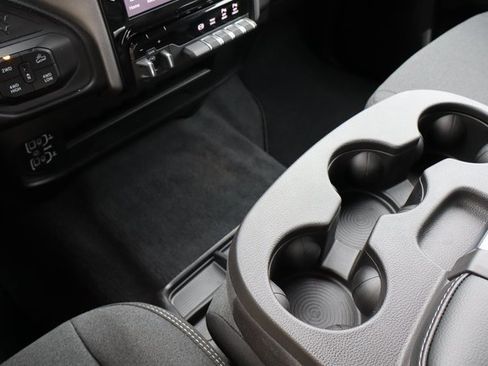 Used 2025 RAM 2500 Big Horn image 29