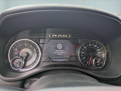 Used 2019 RAM 1500 Big Horn AWD/4WD image 16