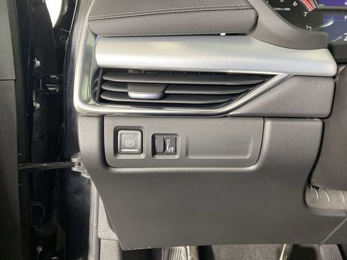 Certified 2023 Cadillac XT4 Premium Luxury w/ Cold Weather Package image 21