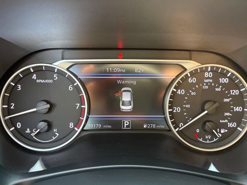 Certified 2022 Nissan Sentra SV w/ Trunk Package FWD image 26
