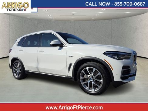 Used 2023 BMW X5 xDrive45e image 1