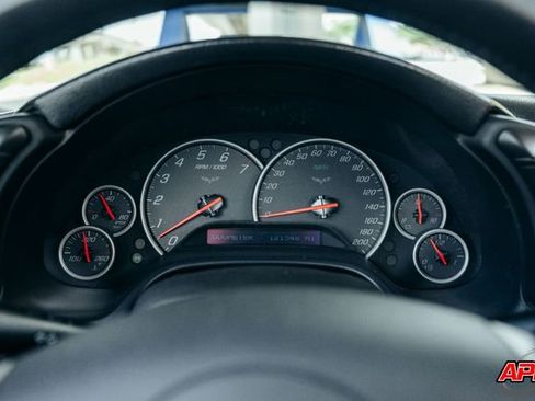 Used 2010 Chevrolet Corvette Grand Sport w/ Preferred Equipment Group image 9