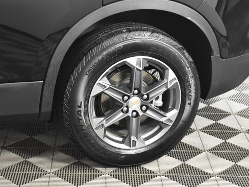 Used 2025 Chevrolet Blazer LT image 53