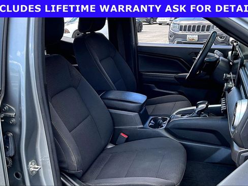 Used 2023 Chevrolet Colorado LT w/ LT Convenience Package AWD/4WD image 7