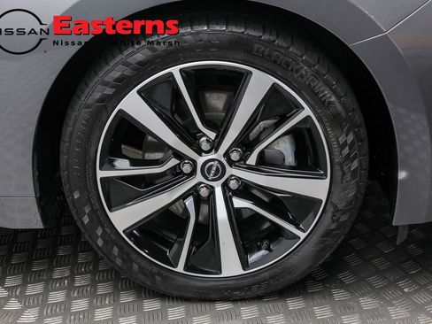 Used 2023 Nissan Maxima SV w/ Floor Mat Group image 30